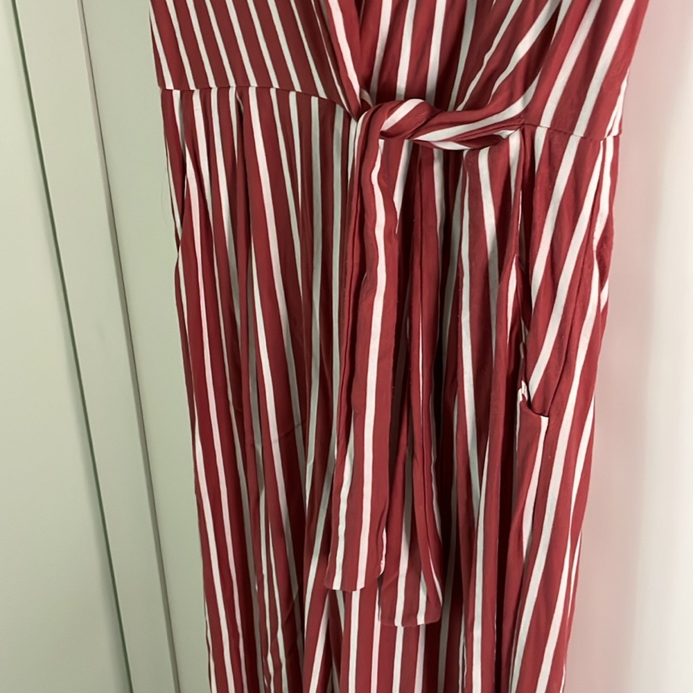 Everly Jumpsuit - Size Medium - Picture 10 of 12